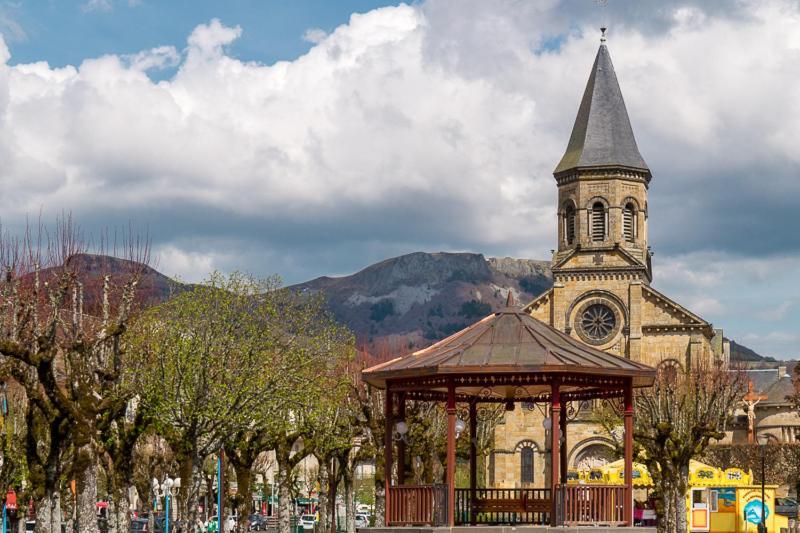 Appt Lumineux, Thermes Et Montagne Apartment *